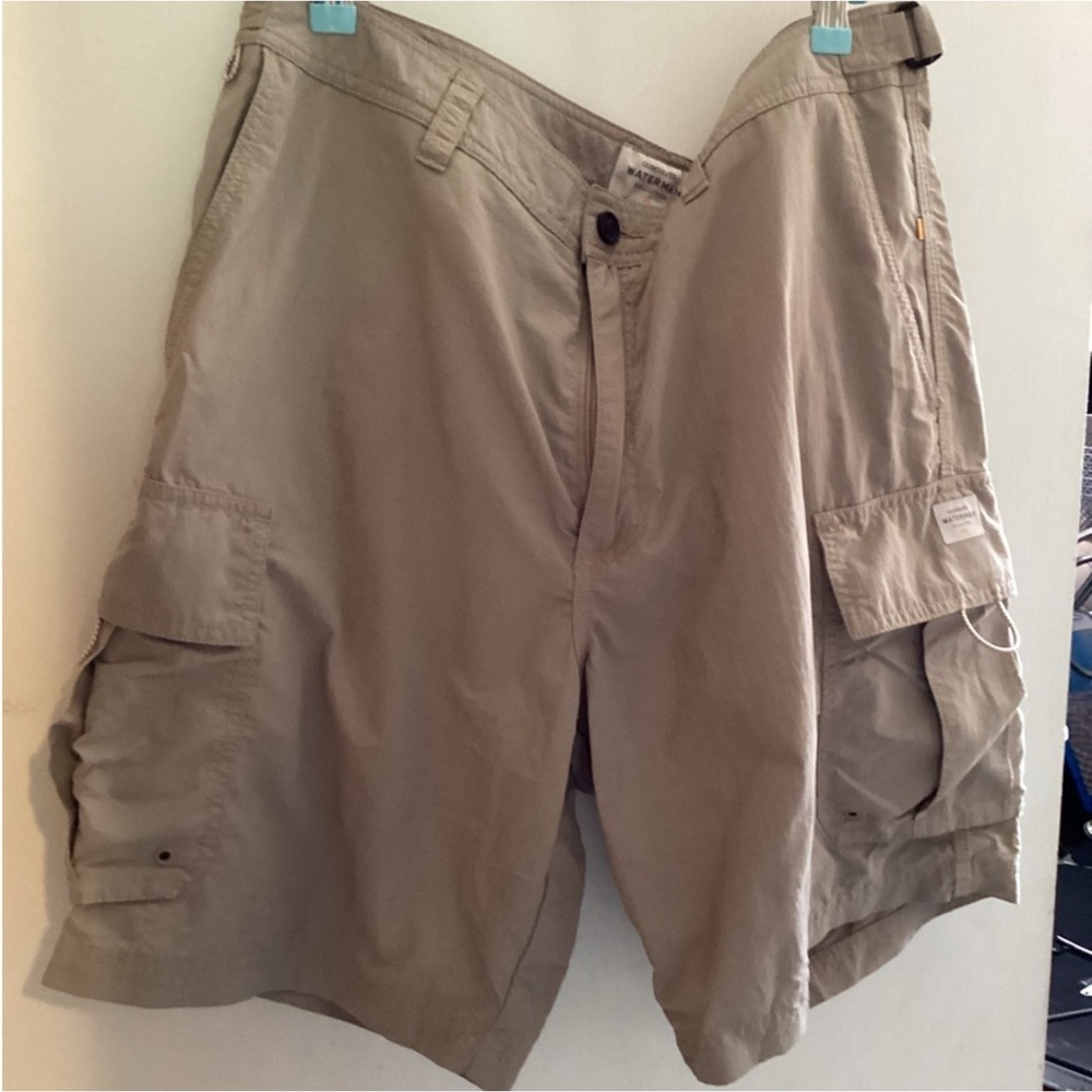 Quiksilver Waterman Outdoors Cargo Shorts Size 36 Khaki